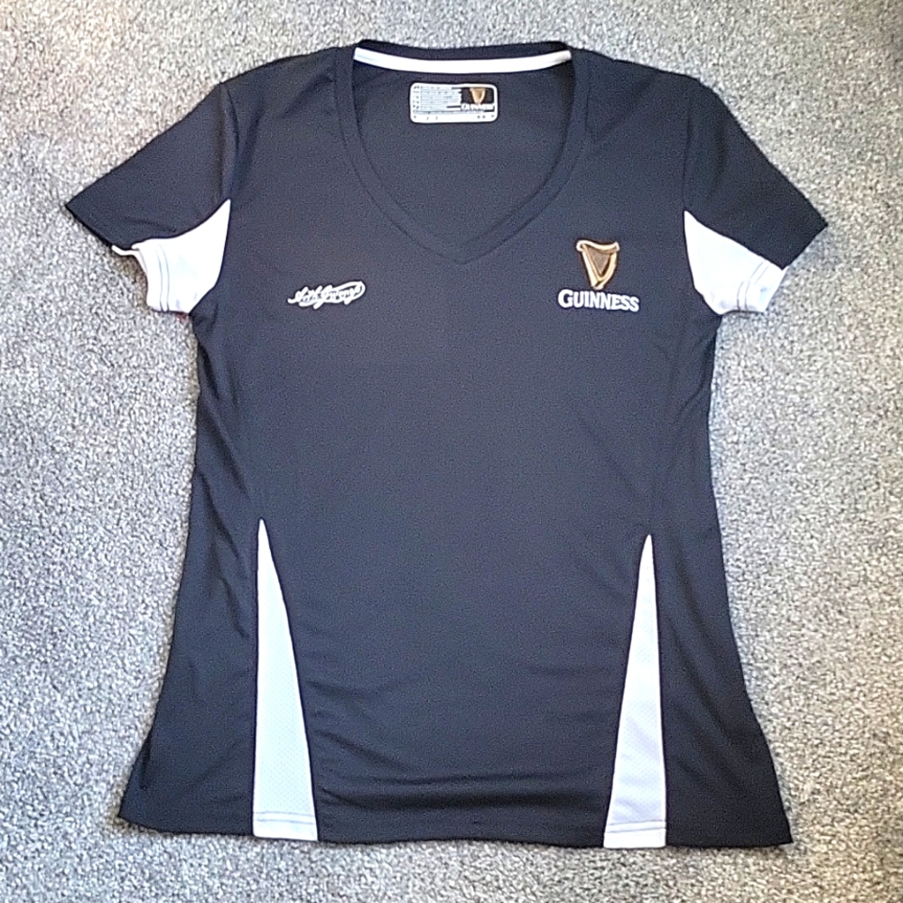 NWOT Guinness dry fit woman's shirt, size XL